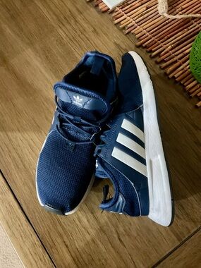 Adidas Cloudfoam Pure Wm SIZE 6  adidas Navy and White Casual Mesh Running Shoes